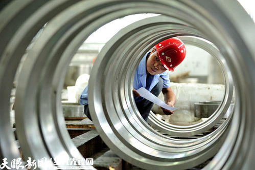 貴州奮力書寫高質量發展精彩篇章 技術開發驅動新變革